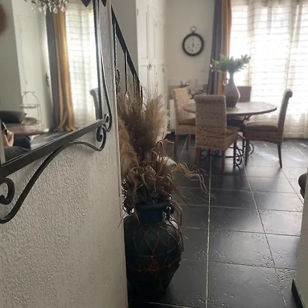Beautiful 2 Bedroom * 滨海拉塞讷